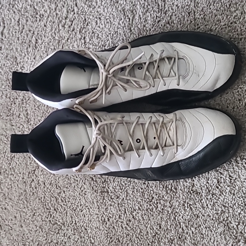 Air Jordan Retro 12 "Taxi" 2013